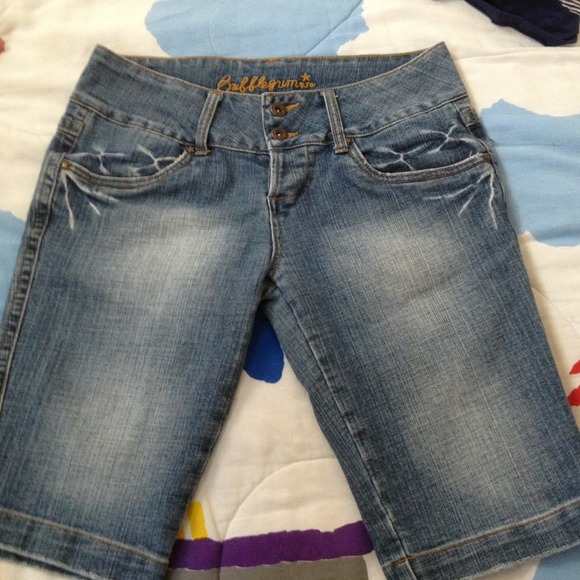 Bubblegum USA Bermuda Shorts Capri Pants 7/8