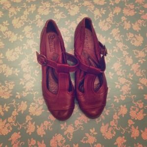 Born brand work heels