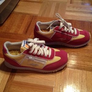Pink and yellow kangaROOS sneakers