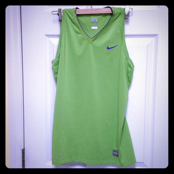 NWOT lime green Nike Pro tank