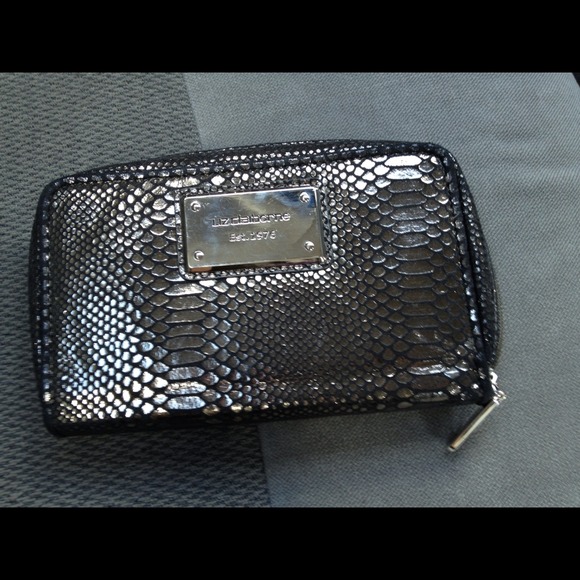 Liz Claiborne wallet