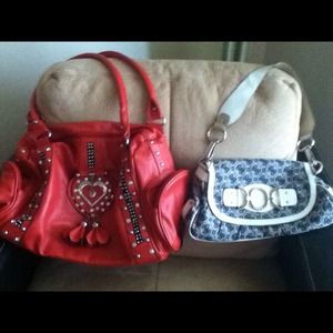 🎉🎉SOLD🎉🎉Blue white Guess clutch, and red bag!