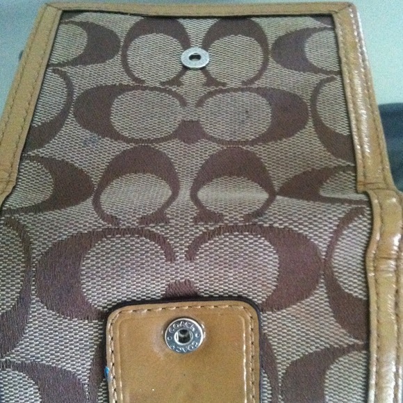 Authentic Coach wallet - Picture 4 of 4