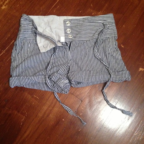 Summer Shorts (blue and white stripes)