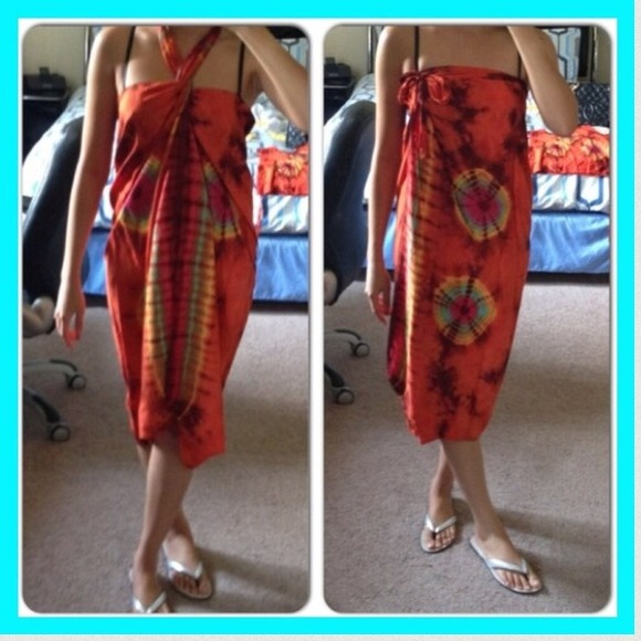 ?Beach Swimsuit cover -up/ necklace - Picture 2 of 4