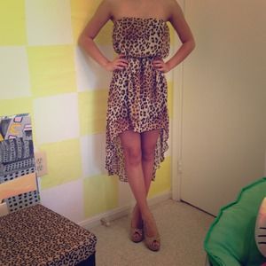 🎀REDUCED!!🎀Chiffon hi-low leopard print dress