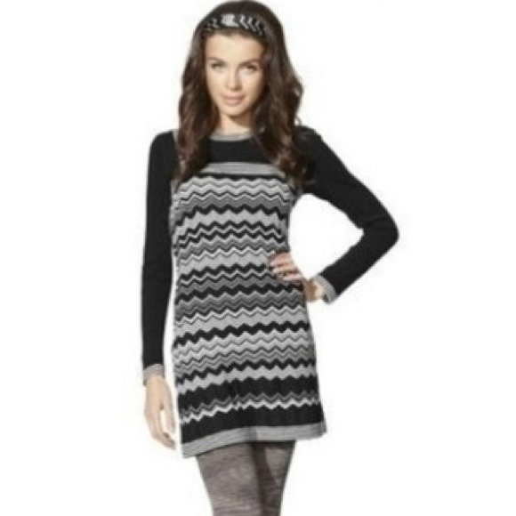 🎉2X HOST PICK🎉 Missoni chevron sweater dress - Picture 2 of 4
