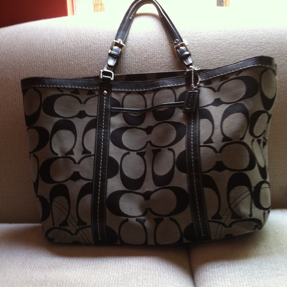 Coach large bag🌟reduced ✨🌟