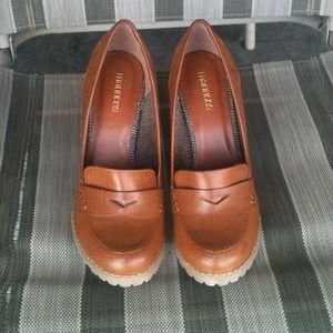 Tan penny loafer heels
