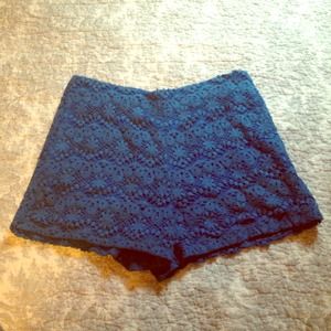 High wasted Crocheted shorts