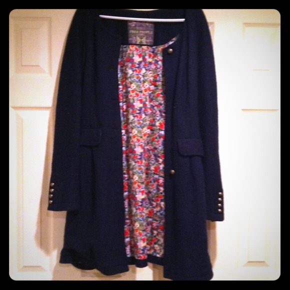 🌸Free People jacket🌸 !! On sale for $50!!