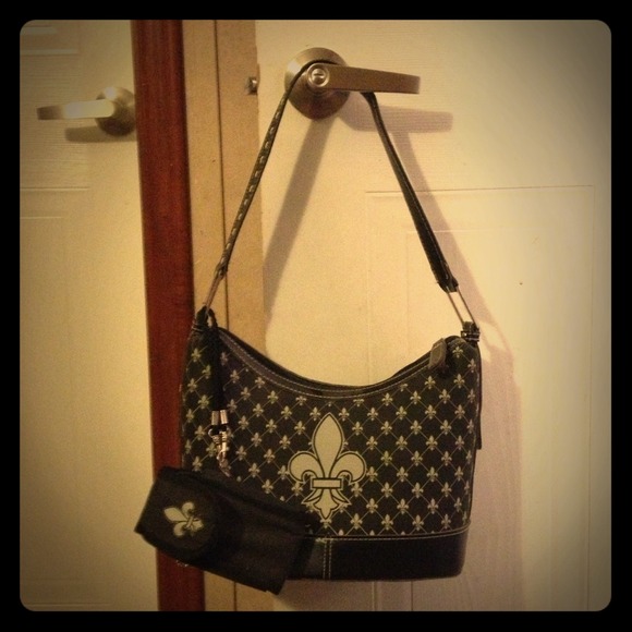 👜 Black Fleur-de-Lis handbag w/cellphone pouch 👜