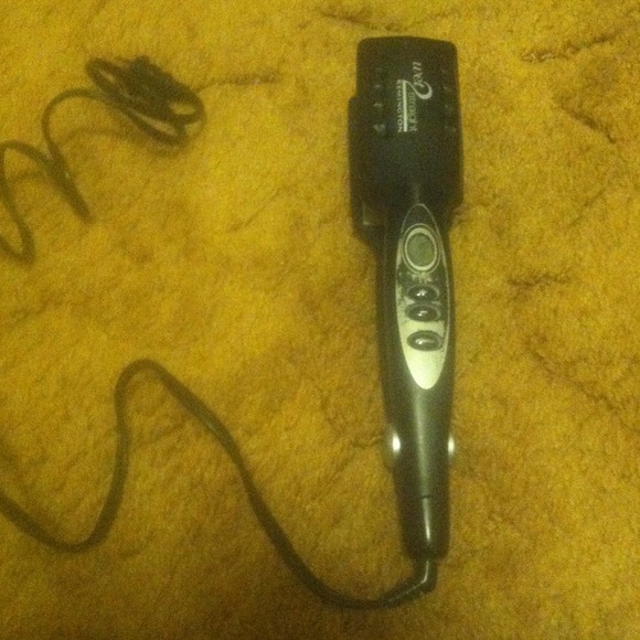 Wet 2 Straight hair straightener