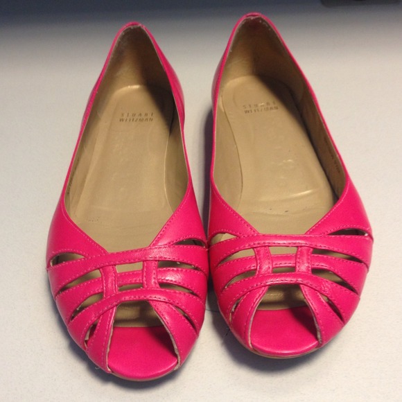 SOLD: ⬇️ Stuart Weitzman Lowkey Pink Flats - Picture 2 of 4