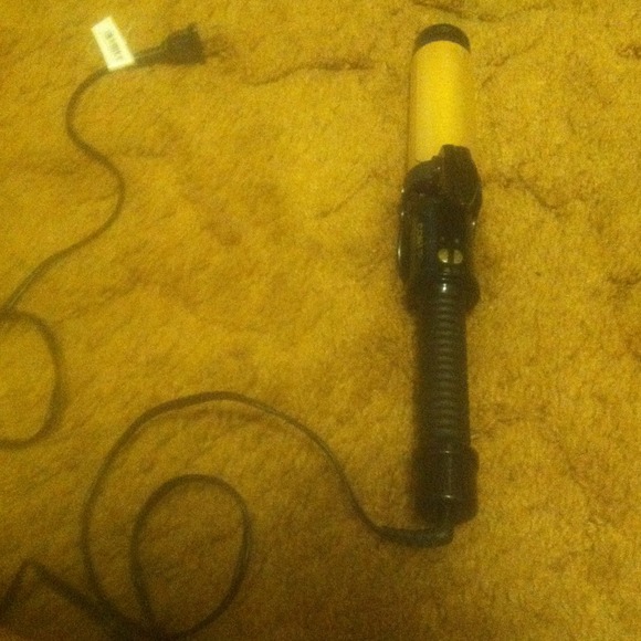 Conair curling iron