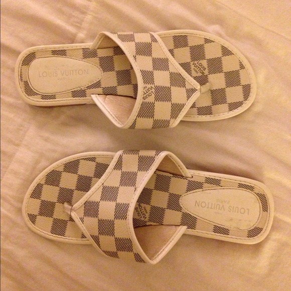 Shoes - LV Sandals