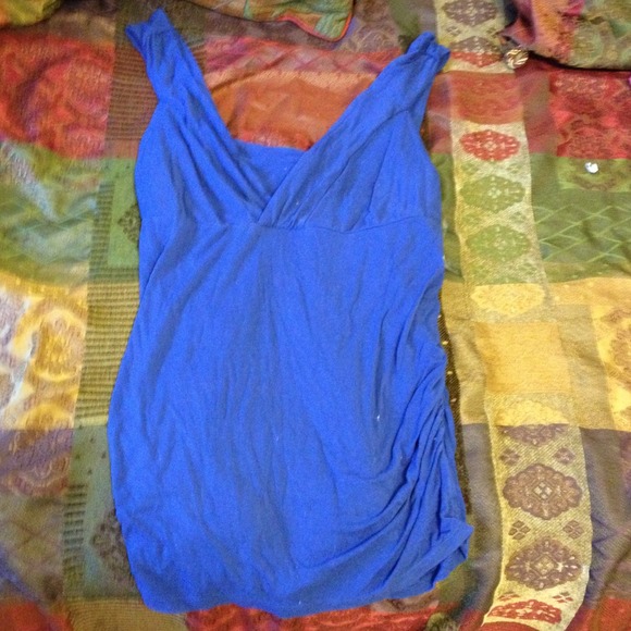 🚫Traded🚫Blue Maternity Tank Top