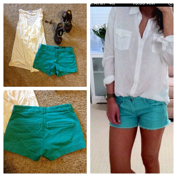 🚫SOLD 🚫Teal shorts! Perfect for this summer!