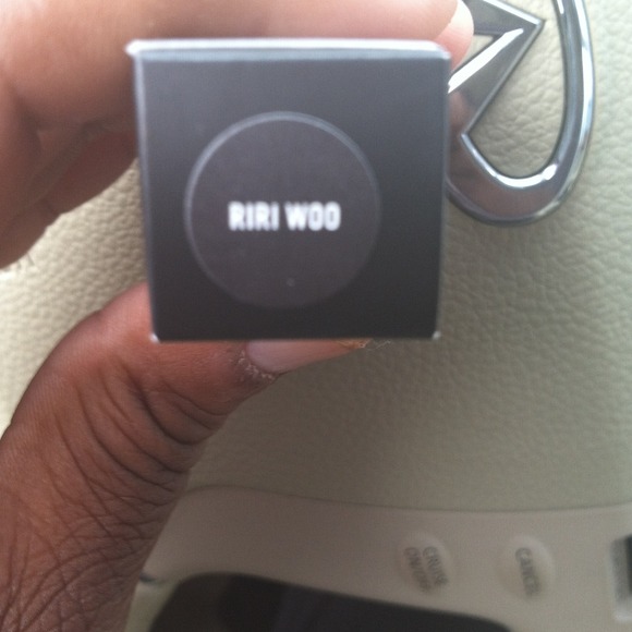 💄Sold💄MAC RiRi Woo BNIB 💄sold on eBay💄