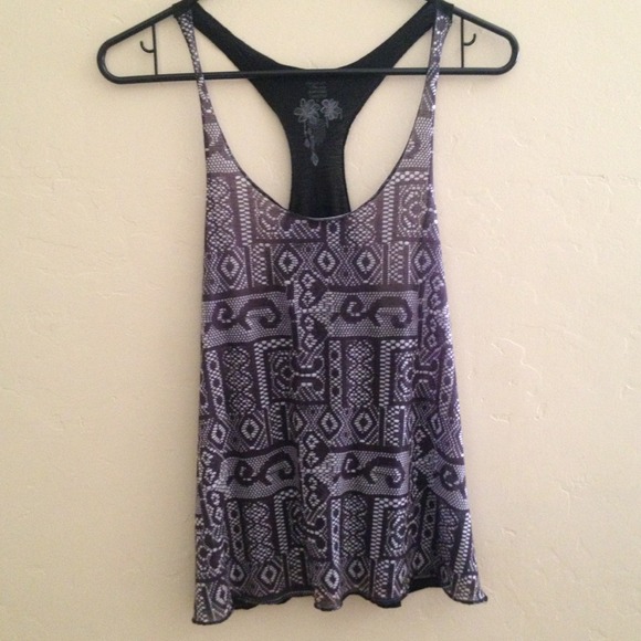 Tops - Tank top and bundle items