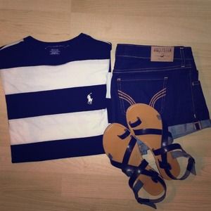 SOLD!✋Black & white striped polo tee :)