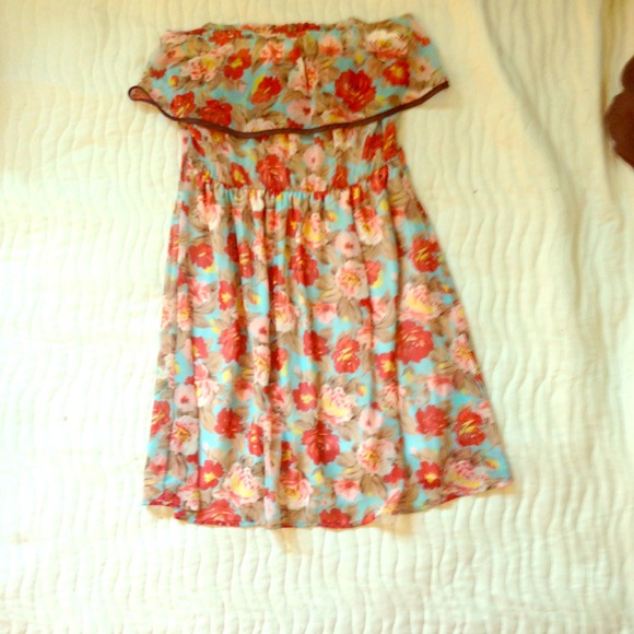 Sweet floral summertime dress