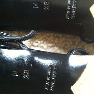 Yves Saint Laurent Shoes - Yves Saint Laurent Bow Heels Yves Saint Laurent Shoes - Yves Saint Laurent Bow Heels