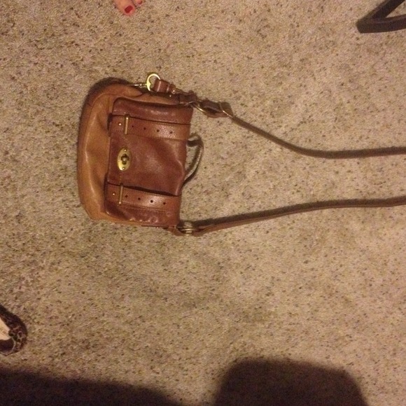 Genuine Leather Fossil satchel. - Picture 2 of 4