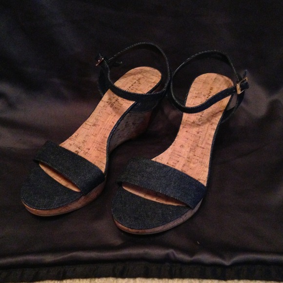 Bandolino Wedges