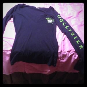 Hollister Long Sleeve Shirt Small