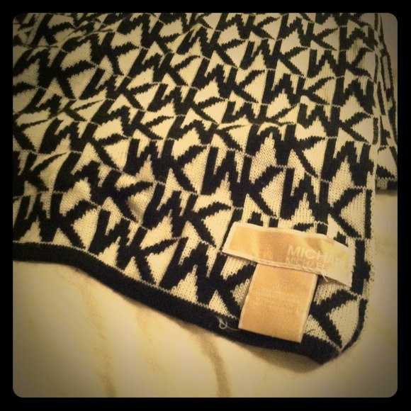 Michael Kors Scarf
