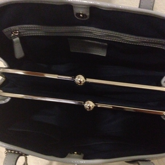 💯%Authentic Coach bag - Picture 3 of 4