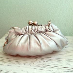 Silver Chain Clutch 👛