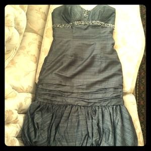 Maggie soterro Short gray semi formal dress