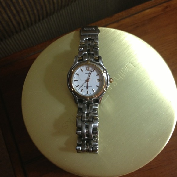 Sold in a Bundle!!! Vintage Seiko