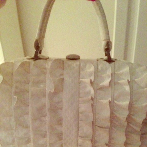 Jessica Simpson purse