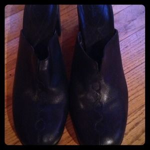 Black Leather CLARK'S SZ 7.5