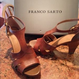 Beautiful brown leather heels by Franco Sarto