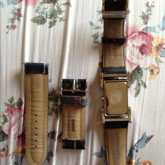 ✨Traded✨Authentic Burberry Watch. - Picture 3 of 4