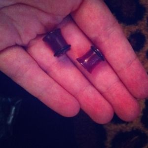 00 gauges plugs purple