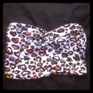 Leopard heart printed banduea😍 ✨BNWOT✨
