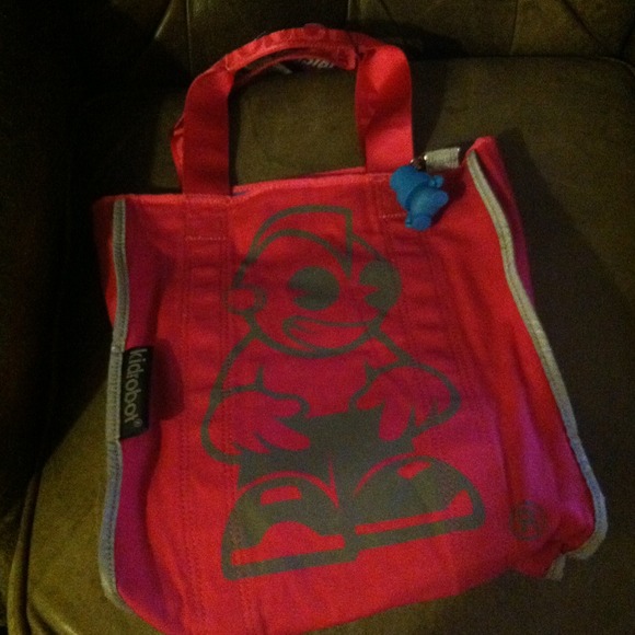 Kid Robot 18 years old reflect bag and reversible 🥳🥳❌ - Picture 2 of 3