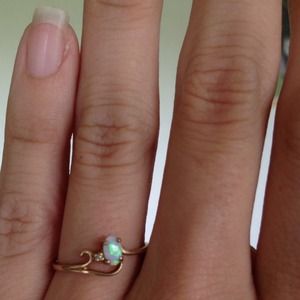 Dainty Opal Ring🌸