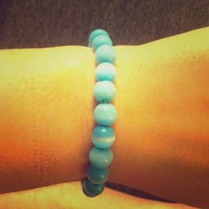Blue beaded bracelet