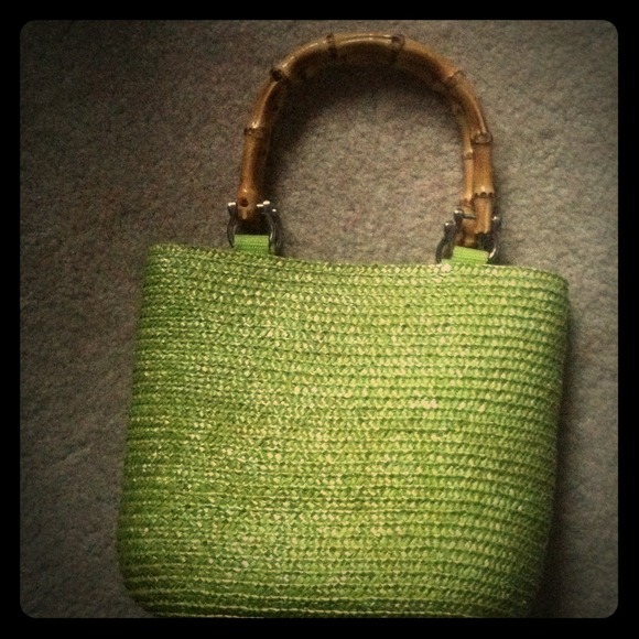 *SOLD* Cute lime green handbag