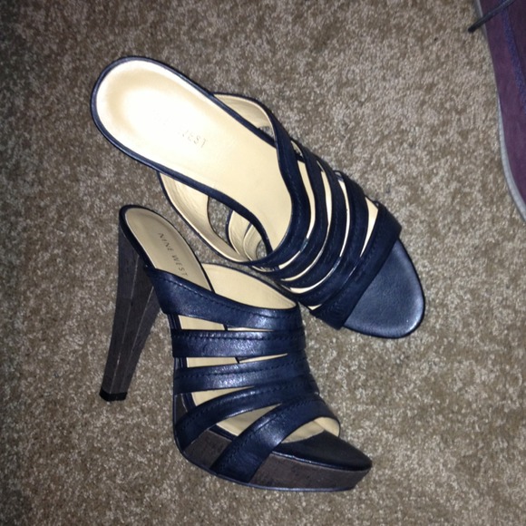 Nine West Fall Sandals!
