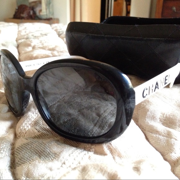 Chanel sunglasses. Authentic. Very good condition - Picture 4 of 4