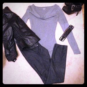 Long sleeve cowl neck