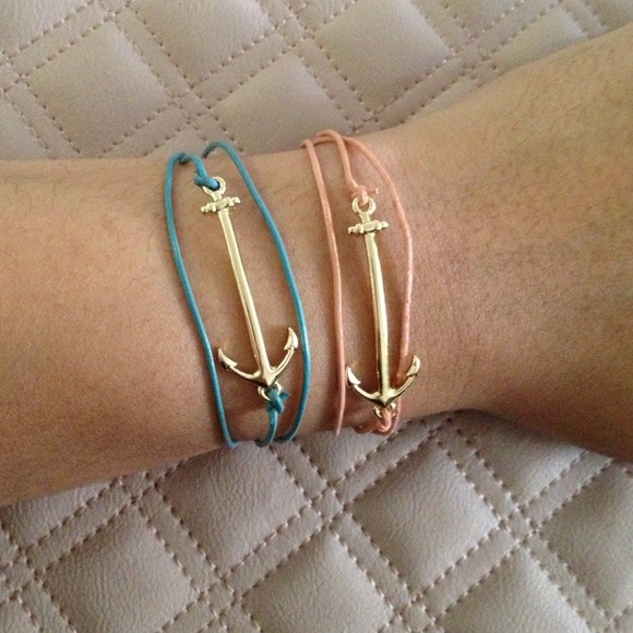 Anchor String Bracelet - Picture 2 of 2