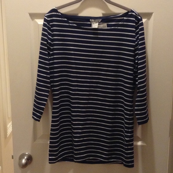 SOLD- NWT H&M navy white striped nautical tee
